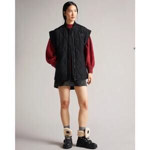 Ted Baker Ariez Long Length Onion Quilted Vest in Black, Size 2